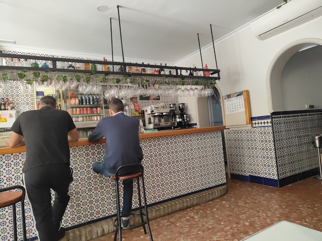 Bar Cochera — Ambiente