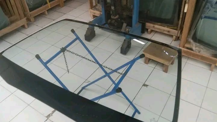 KACA MOBIL SOLUTIONGLASS BANDUNG