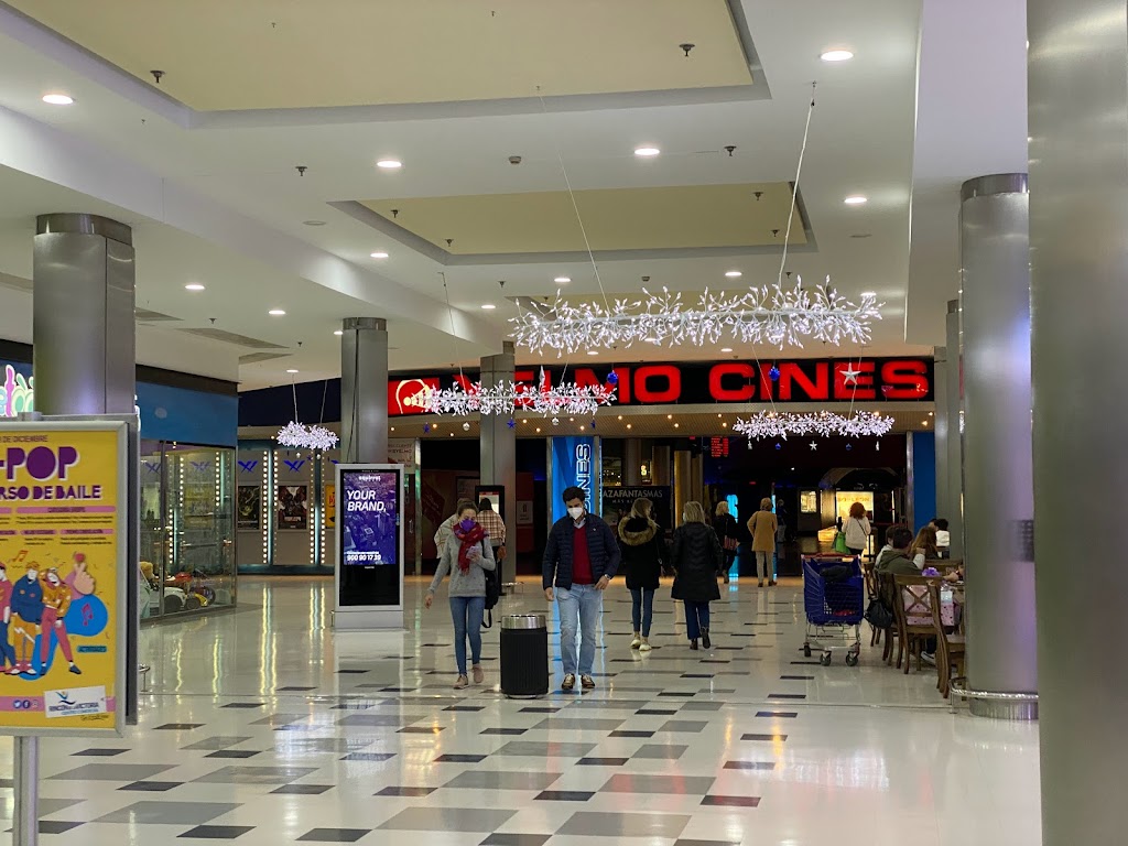 Cine Yelmo Rincon de la Victoria