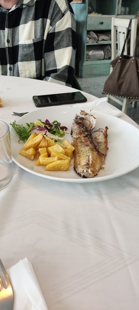 Restaurante La Terraza de Lourdes — Comida y bebida