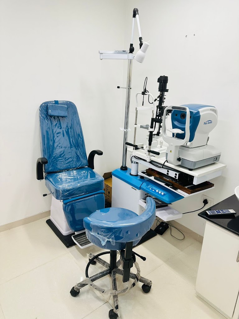 Titan Eye M G Hospital Rd Jodhpur