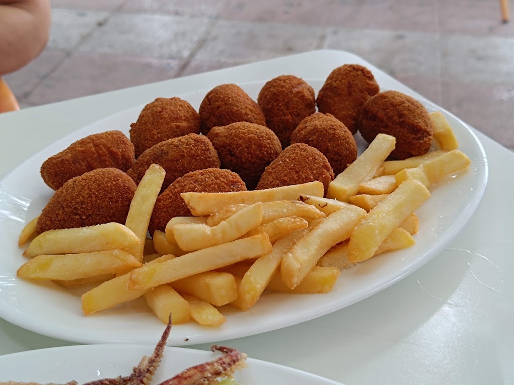 Taberna "De Maria" — Comida y bebida