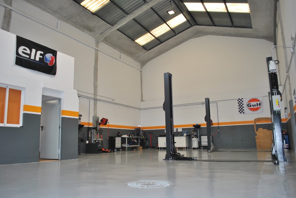 Auto Talleres Mata — Interior