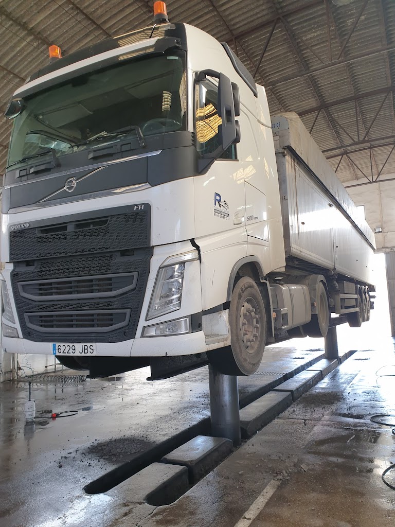 Lavado y Engrase El Cano - SALA GARES Y COSTA S.L.