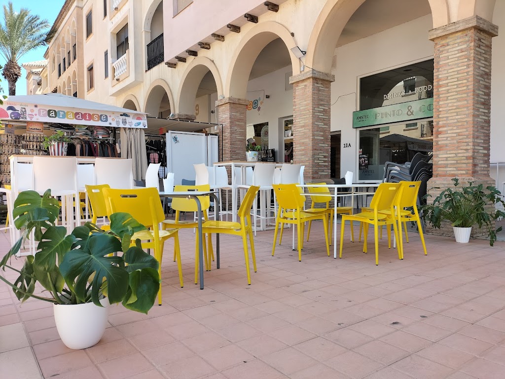 Cafeteria Punto & Coma