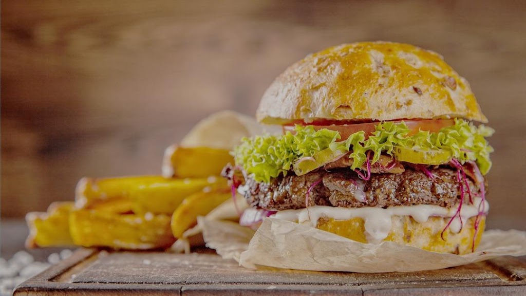  Pappa's Cafe and Pub