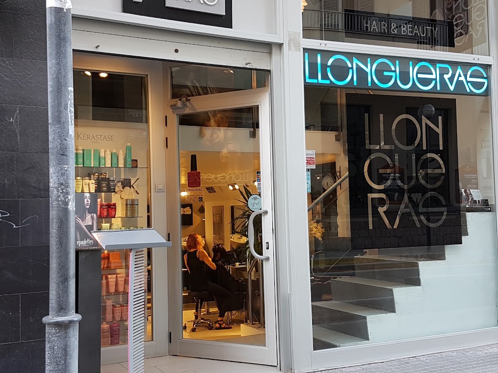 Llongueras — Exterior