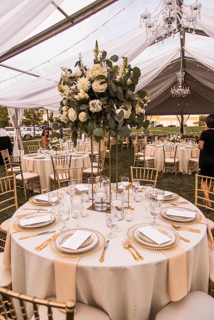 Bartz Viviano Flowers & Gifts