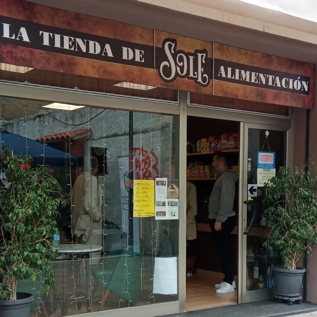 La tienda de Sole - Cafeteria - Productos Latinos — Del propietario