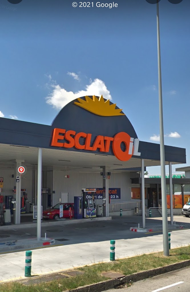 Esclatoil — Exterior