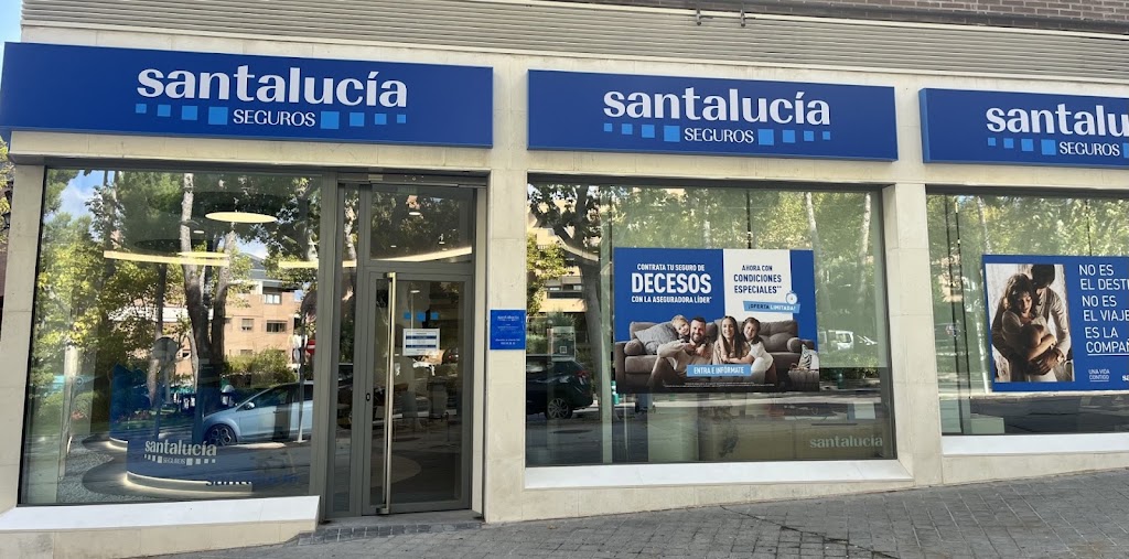 Agencia de Santalucia Seguros — Exterior
