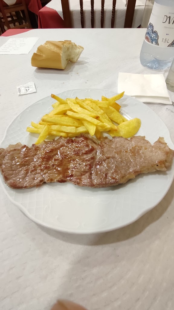 Restaurante Los Batallones — Comida y bebida
