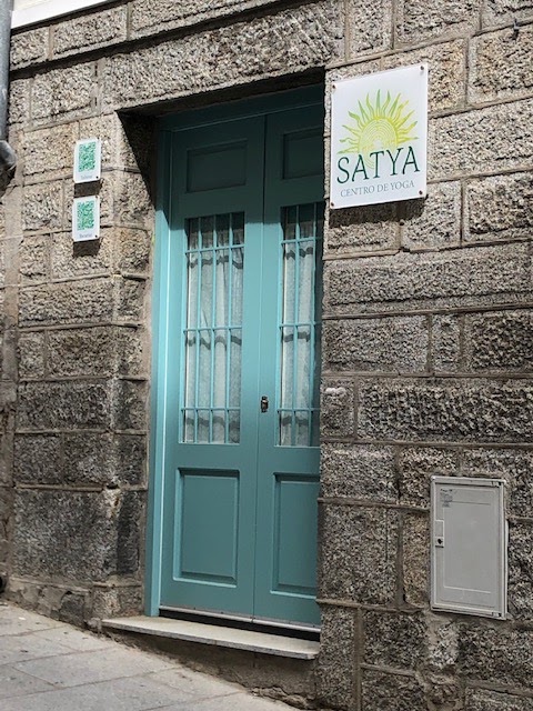 Satya Centro de Yoga — Del propietario