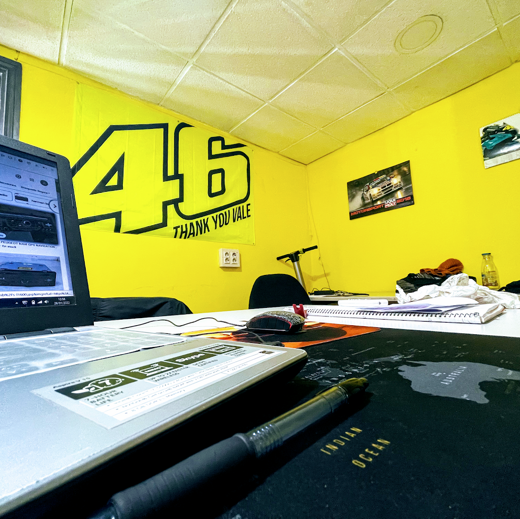 GAS - Grupo Auto Sport — Interior