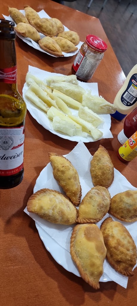 Cafeteria Bus — Comida y bebida