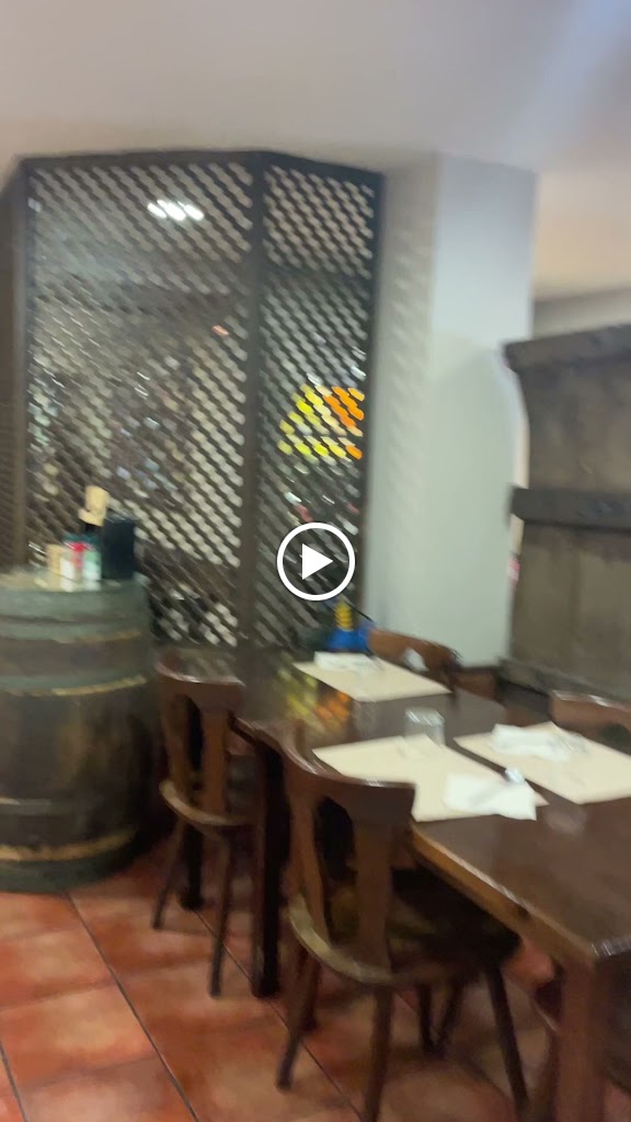 Restaurante Cal Ferrer — Videos