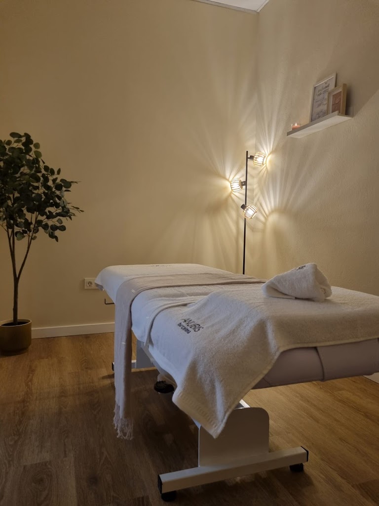 Maria Sanchez Beauty Studio