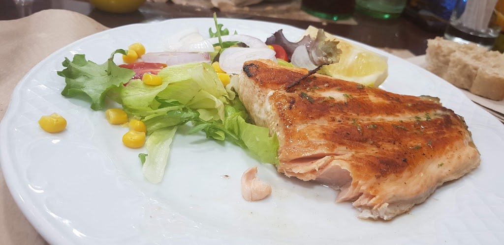 O'Pulpo Bar Restaurante — Comida y bebida