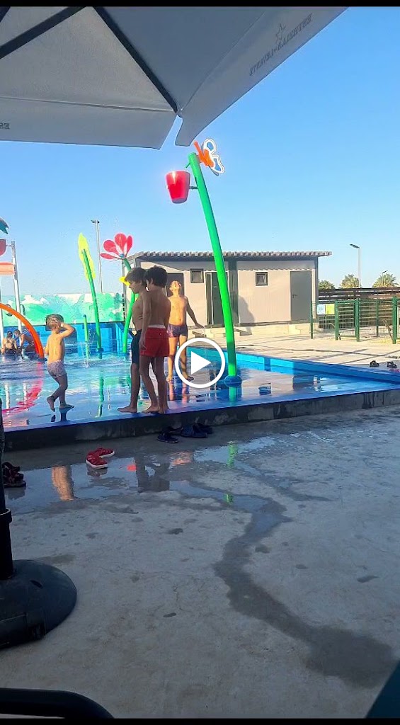 Restaursnte Marea zona ocio Splash — Videos