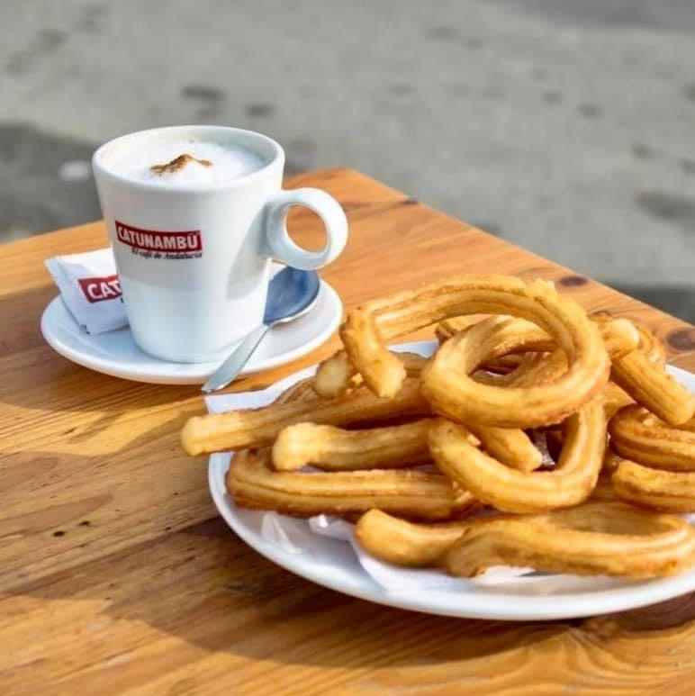 Venta Zacarias — Comida y bebida