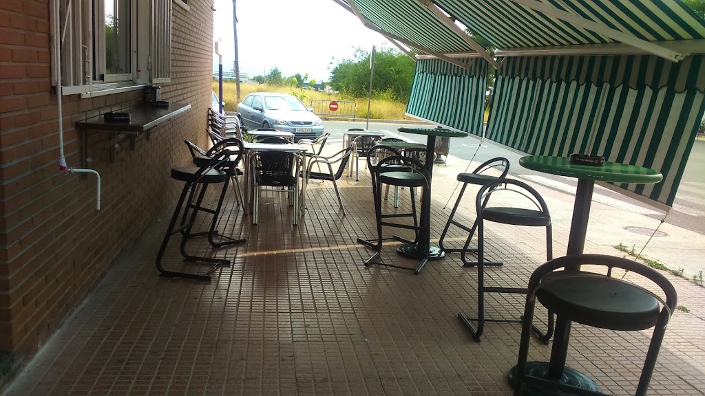 CAFETERIA EL JARDINET — Ambiente