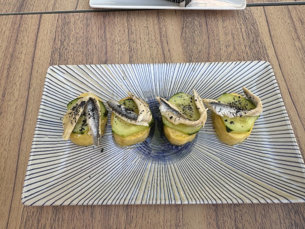 Cafeteria-Taperia La Canica