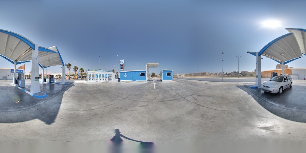V2 Gasolineras (Torrevieja) — Estacion de servicio