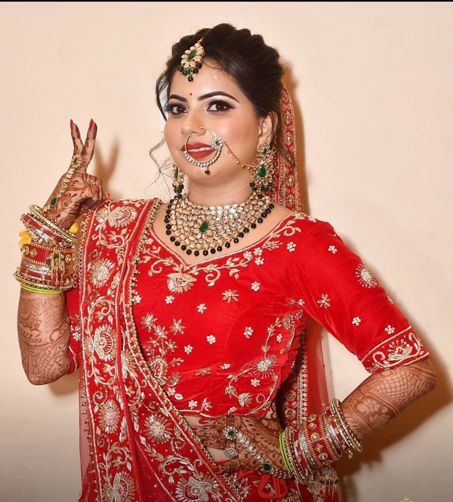 21St Century Beauty Parlour