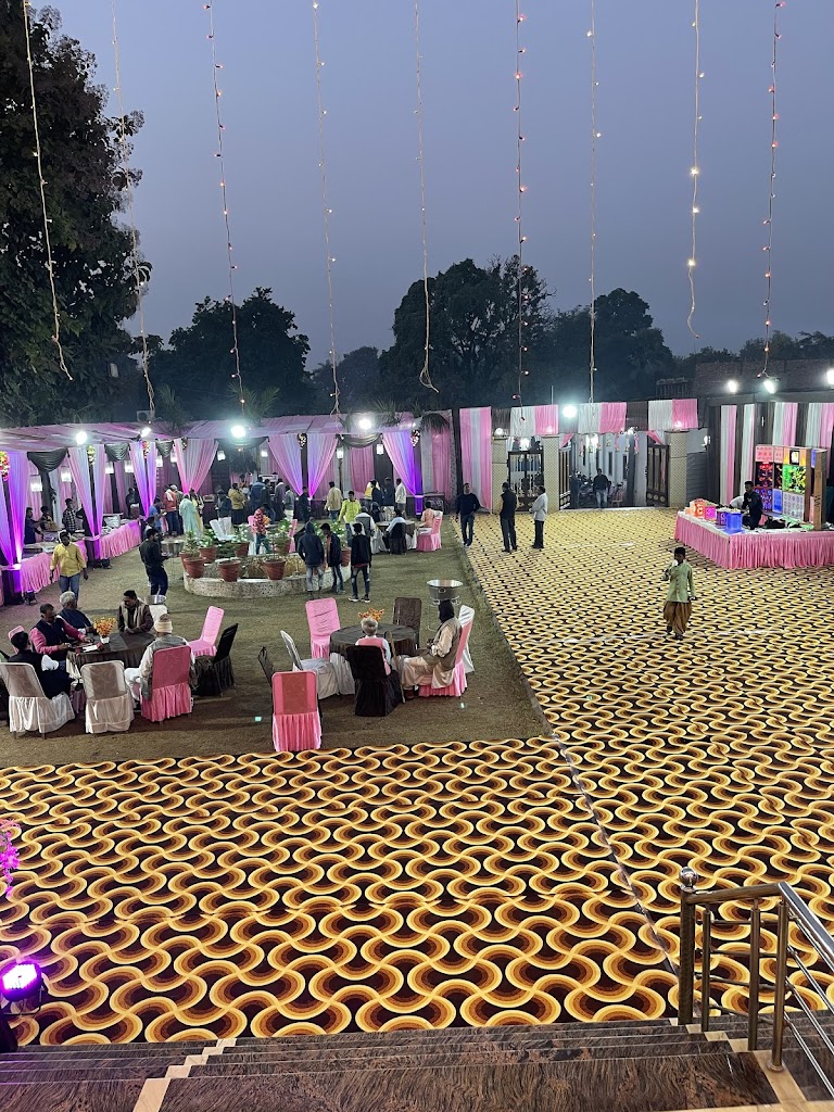 Madhav Palace Mau