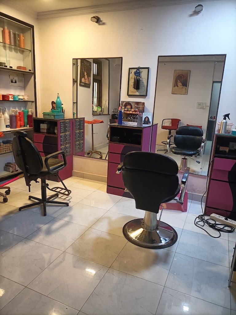 Charu S Hair And Beauty Care