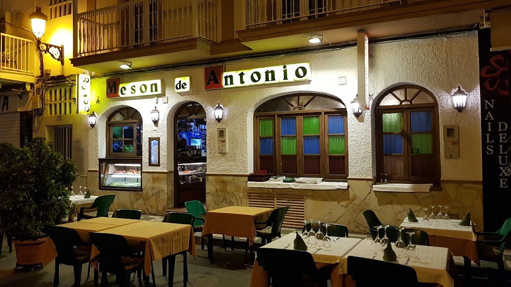 Antonio Meson Restaurante — Ambiente