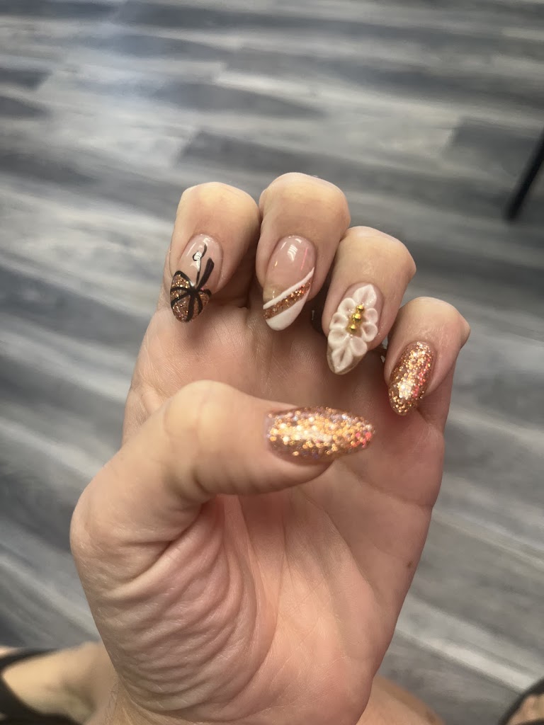 Le Nails Salon - Port Richey, FL