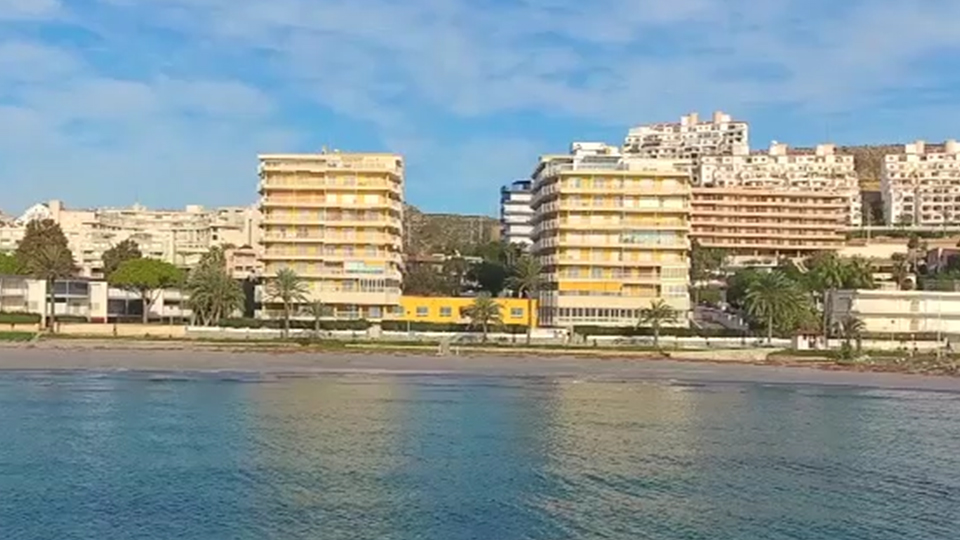 Natural School Beach