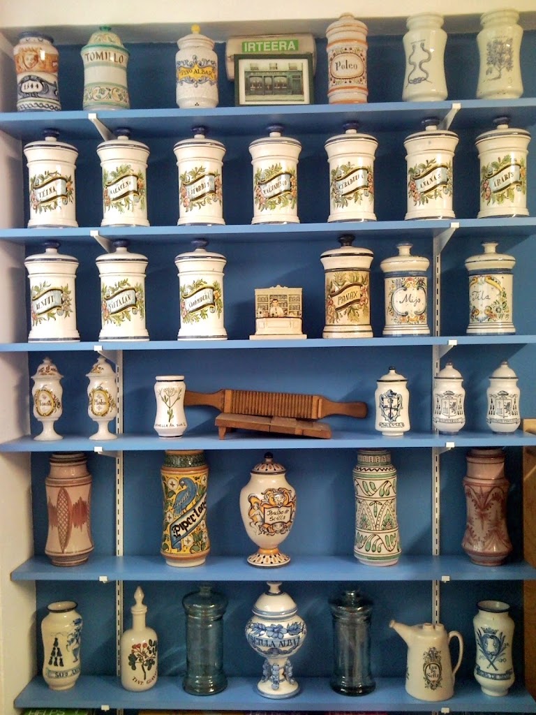Farmacia Txirrita Botika — Del propietario