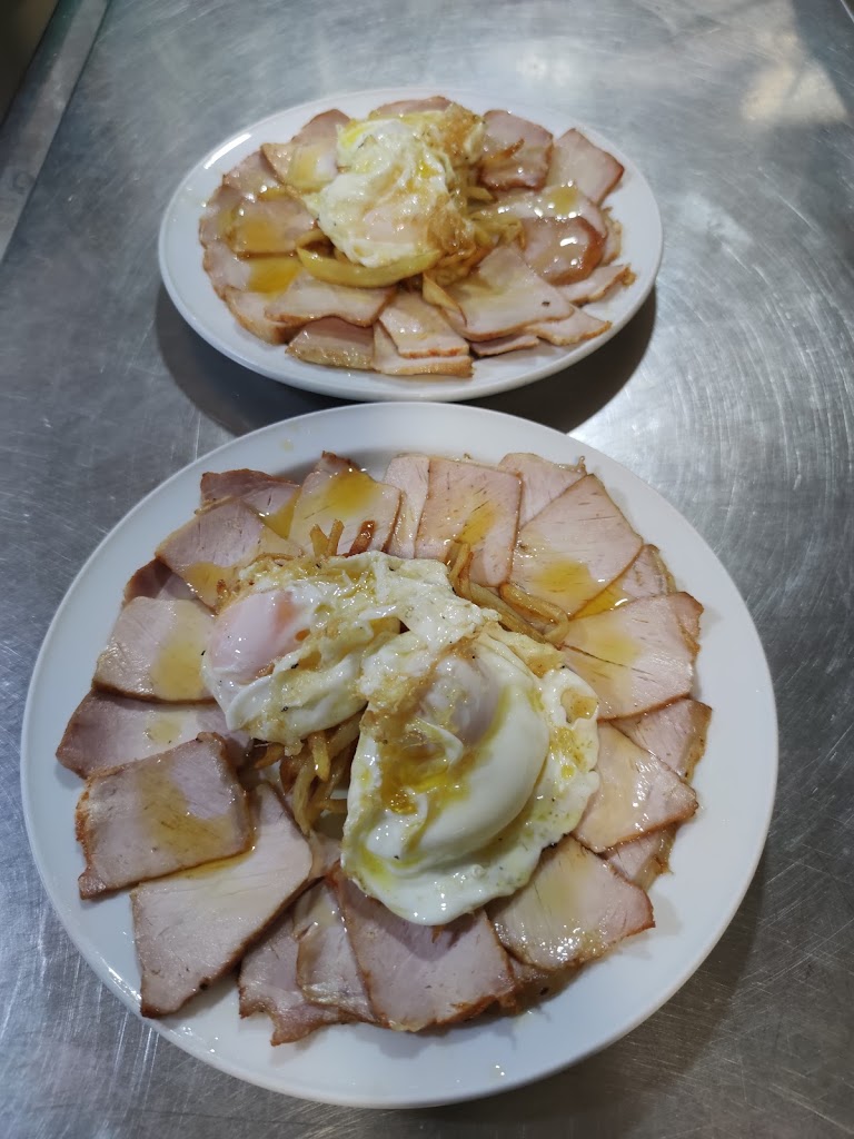 Parra Restaurante — Comida y bebida