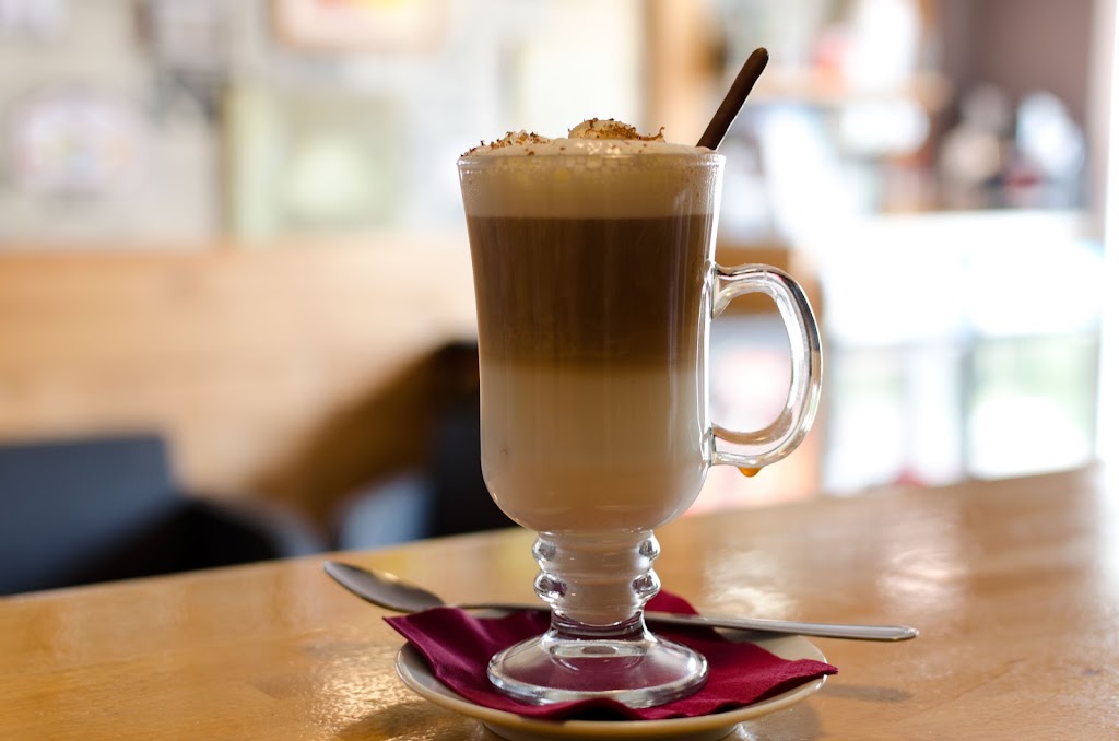 Cafe del far, Salou — Comida y bebida