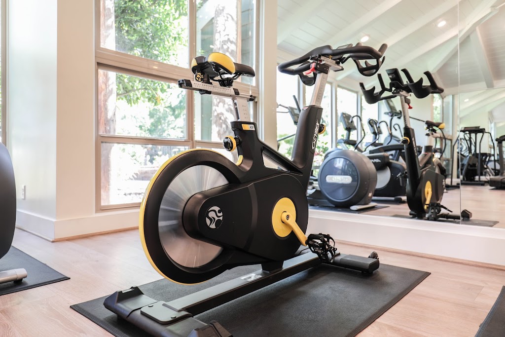 Fit-Tech Sales and Service
