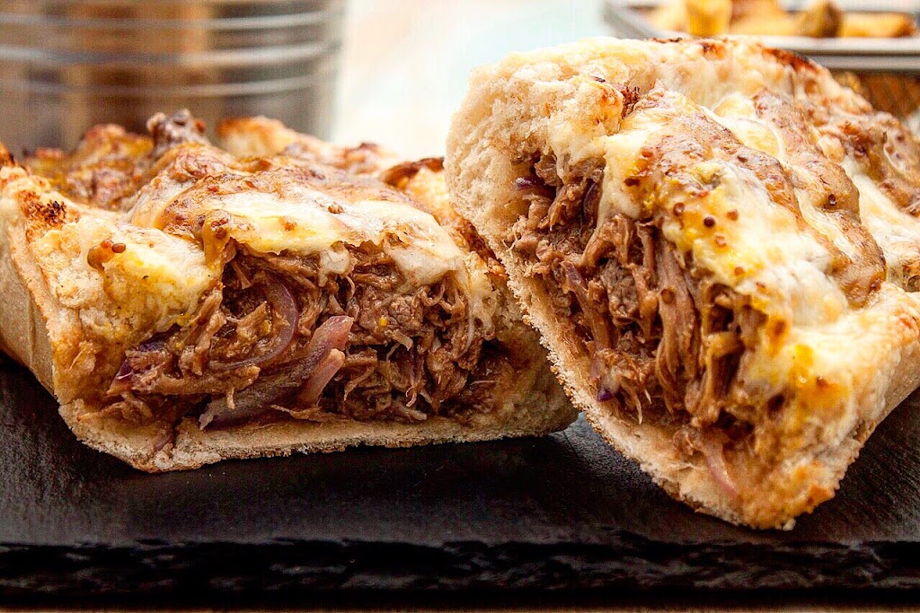 Lara Grill | Muntaner — Comida y bebida