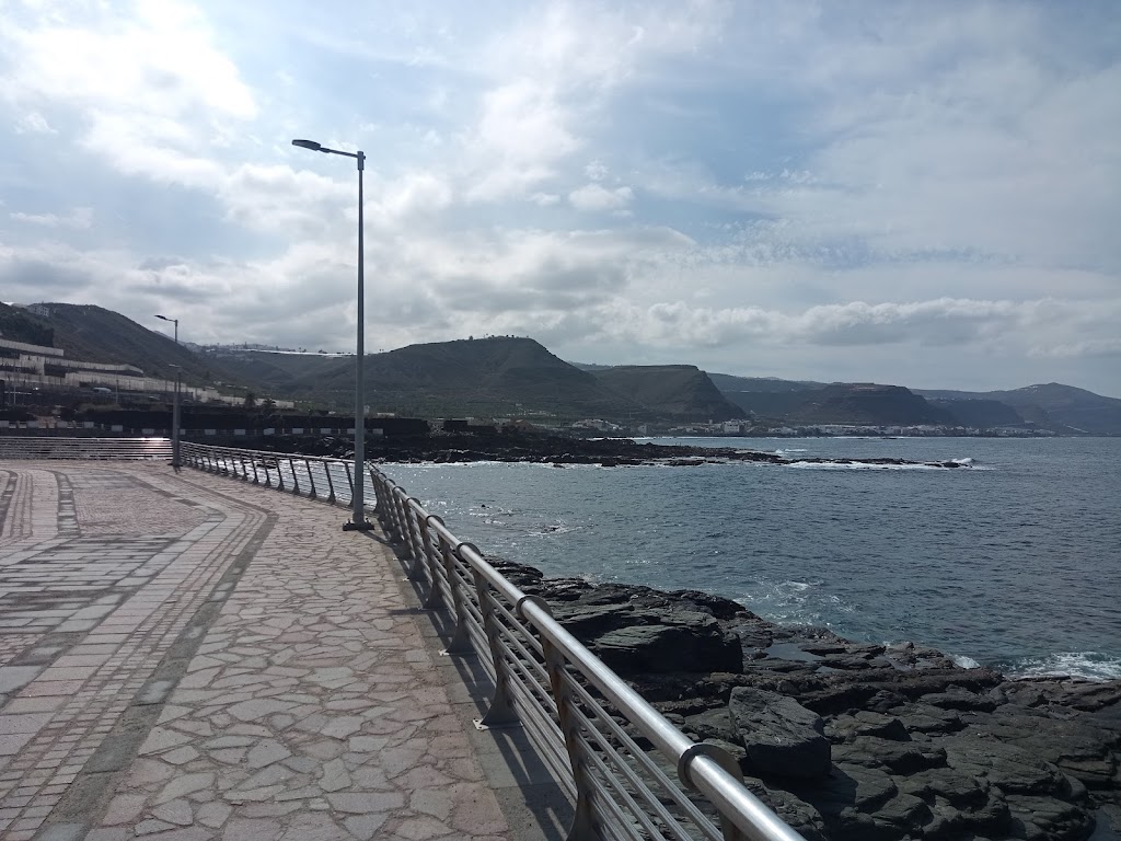 Paseo Maritimo del Puertillo Walking Trail