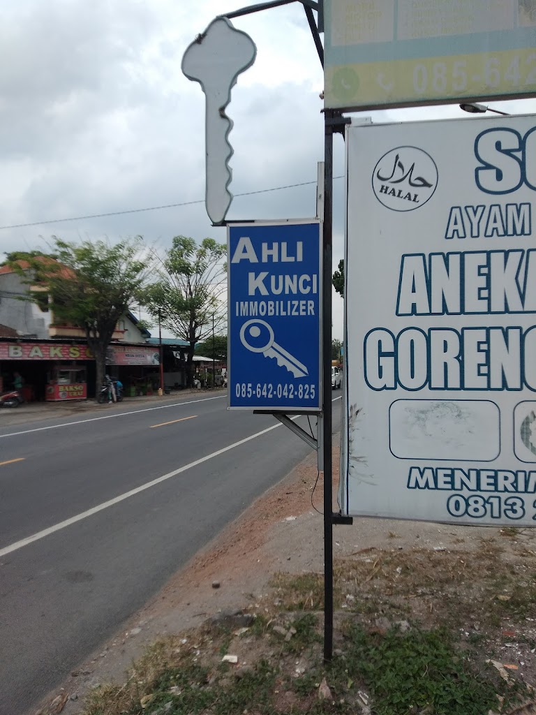 Master kunci mobil sragen