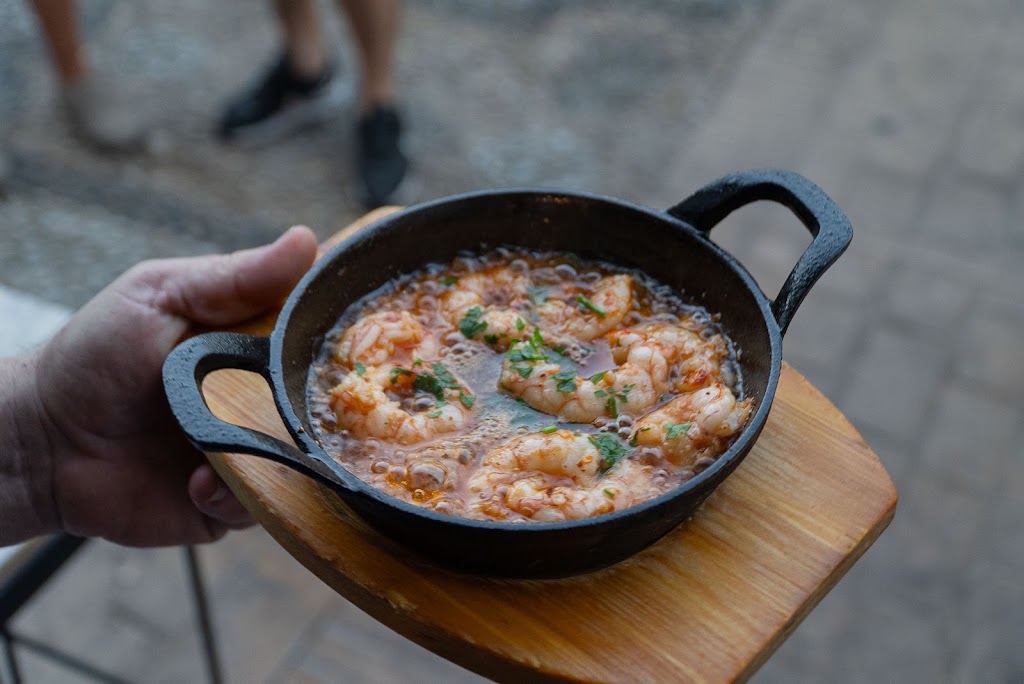 El Patio del Macarena — Gambas al ajillo