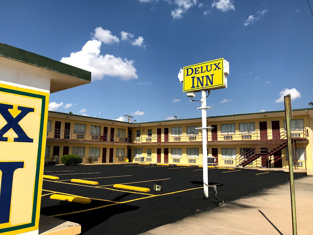 Delux Inn - Motel in Midland , United States of America