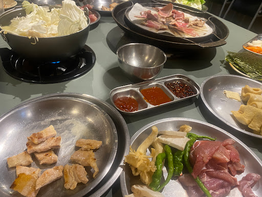 豬頭妹韓式燒肉吃到飽餐廳 的照片