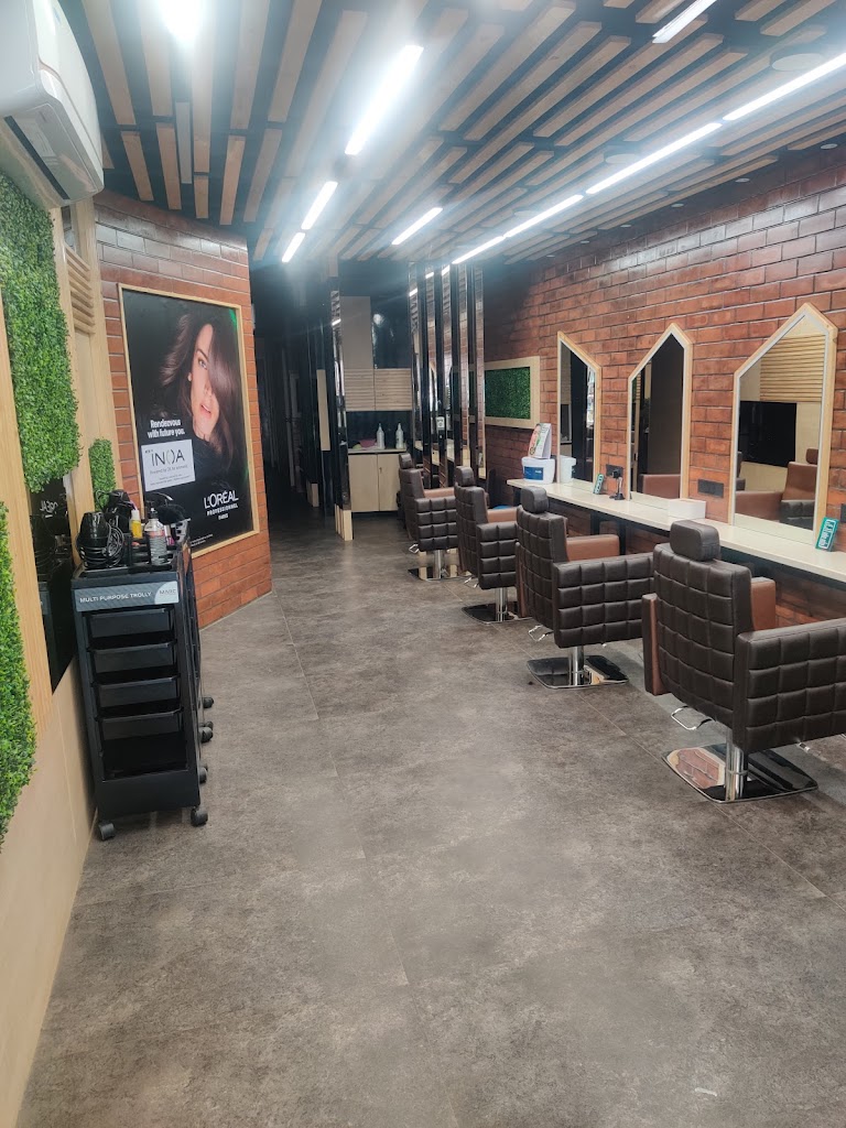 Green Trends Unisex Hair Style Salon