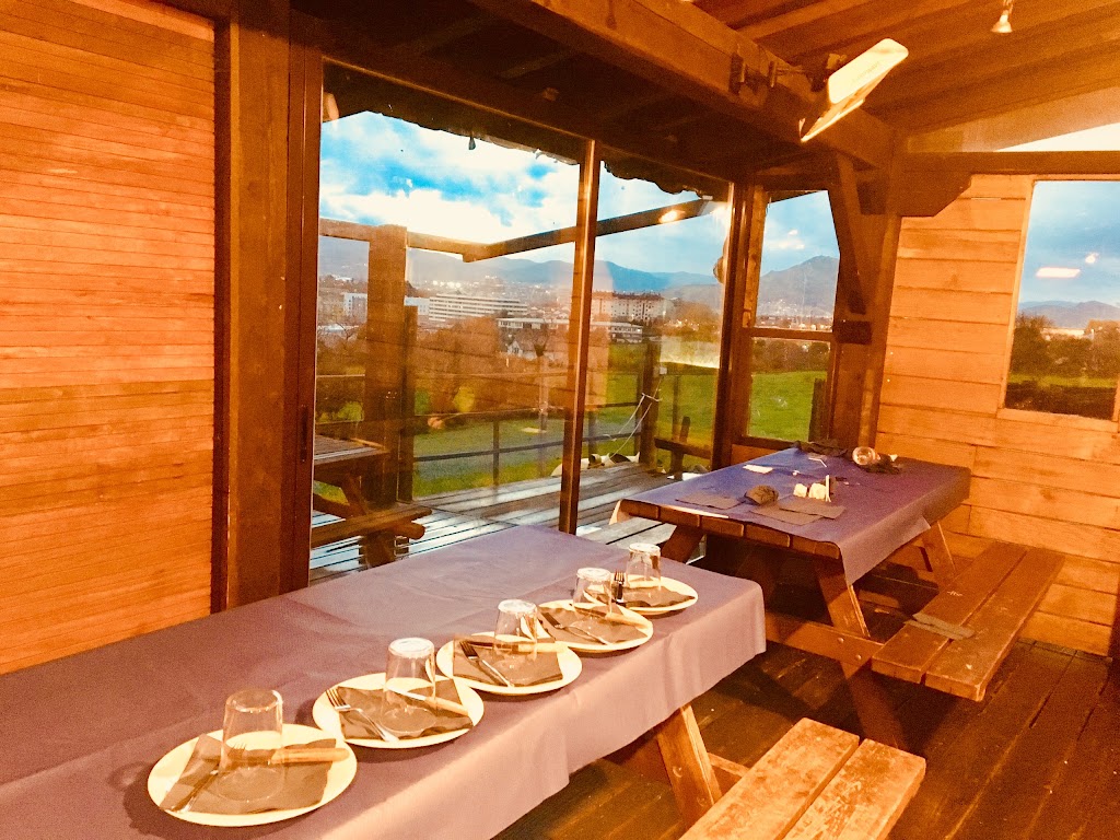 Restaurante Kurtze Bekoa — Comida y bebida