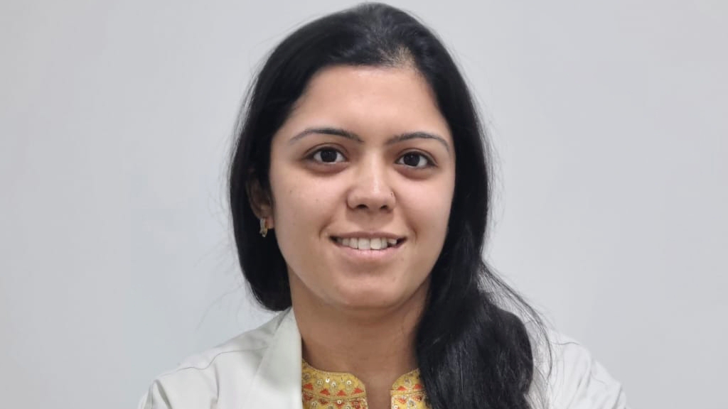 Dr Neha Luthra Best Ophthalmologist Eye Surgeon Eye Specialist Eye Doctor Eye Clinic In Gurgaon