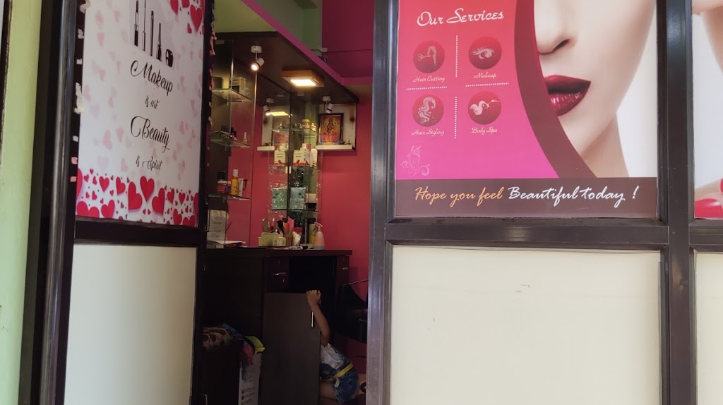 Pari S Beauty Studio