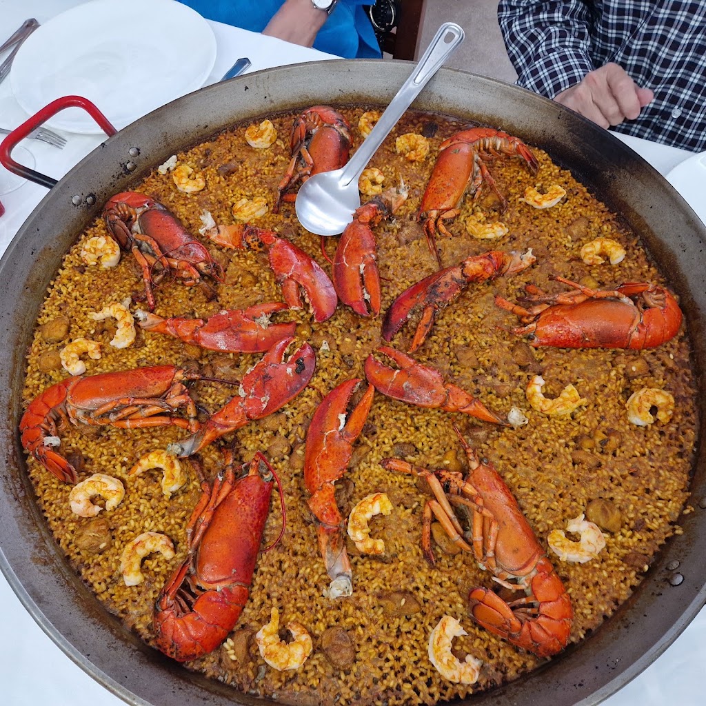 Restaurante Arroceria Casa Chaparro — Paella