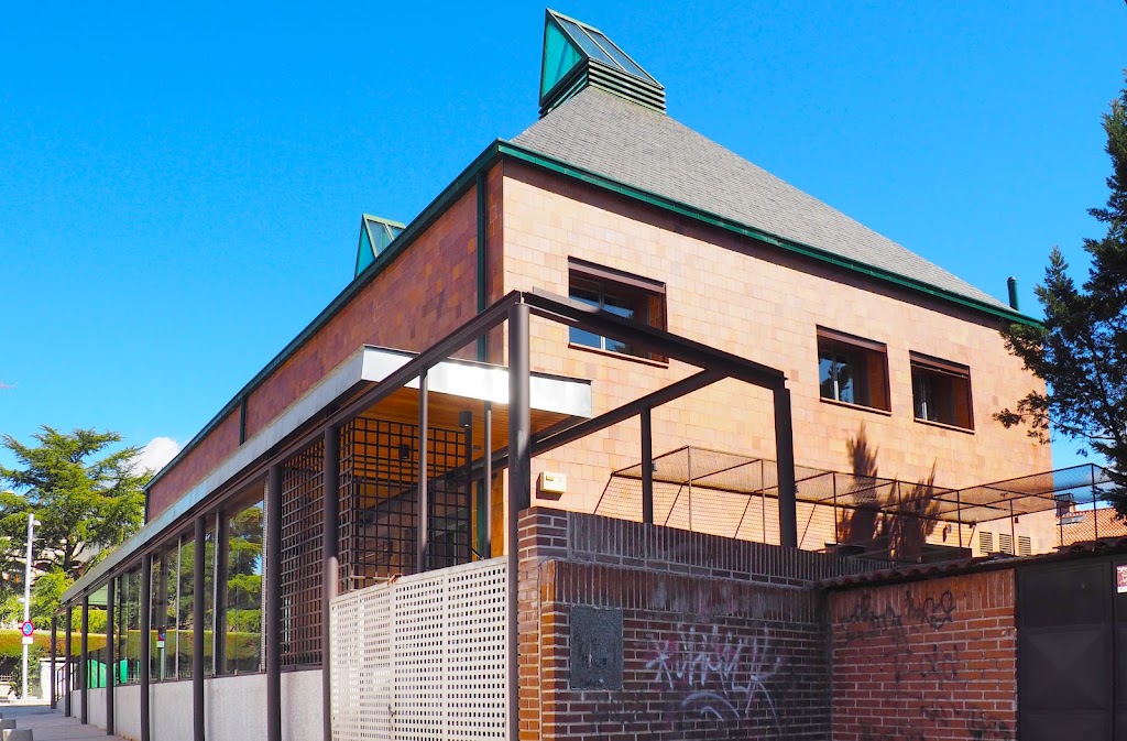 Biblioteca Municipal Juan van Halen