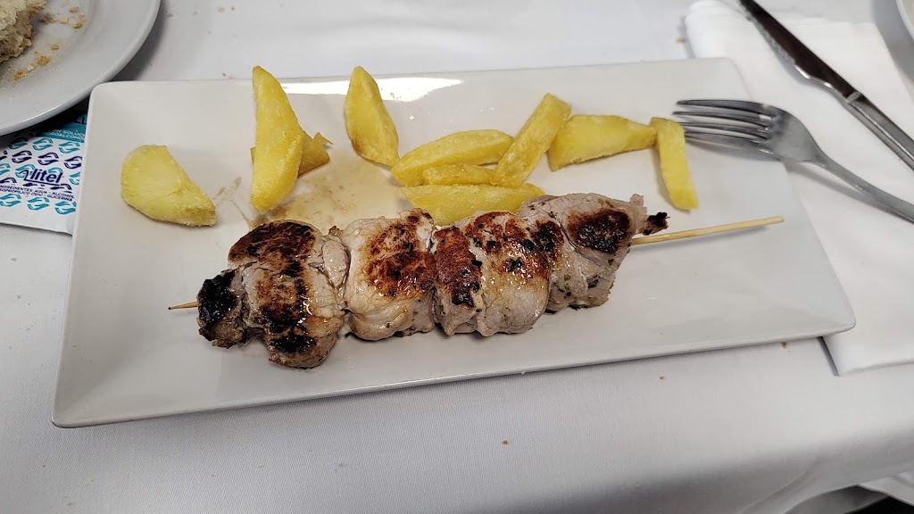 Restaurante Juan — Comida y bebida